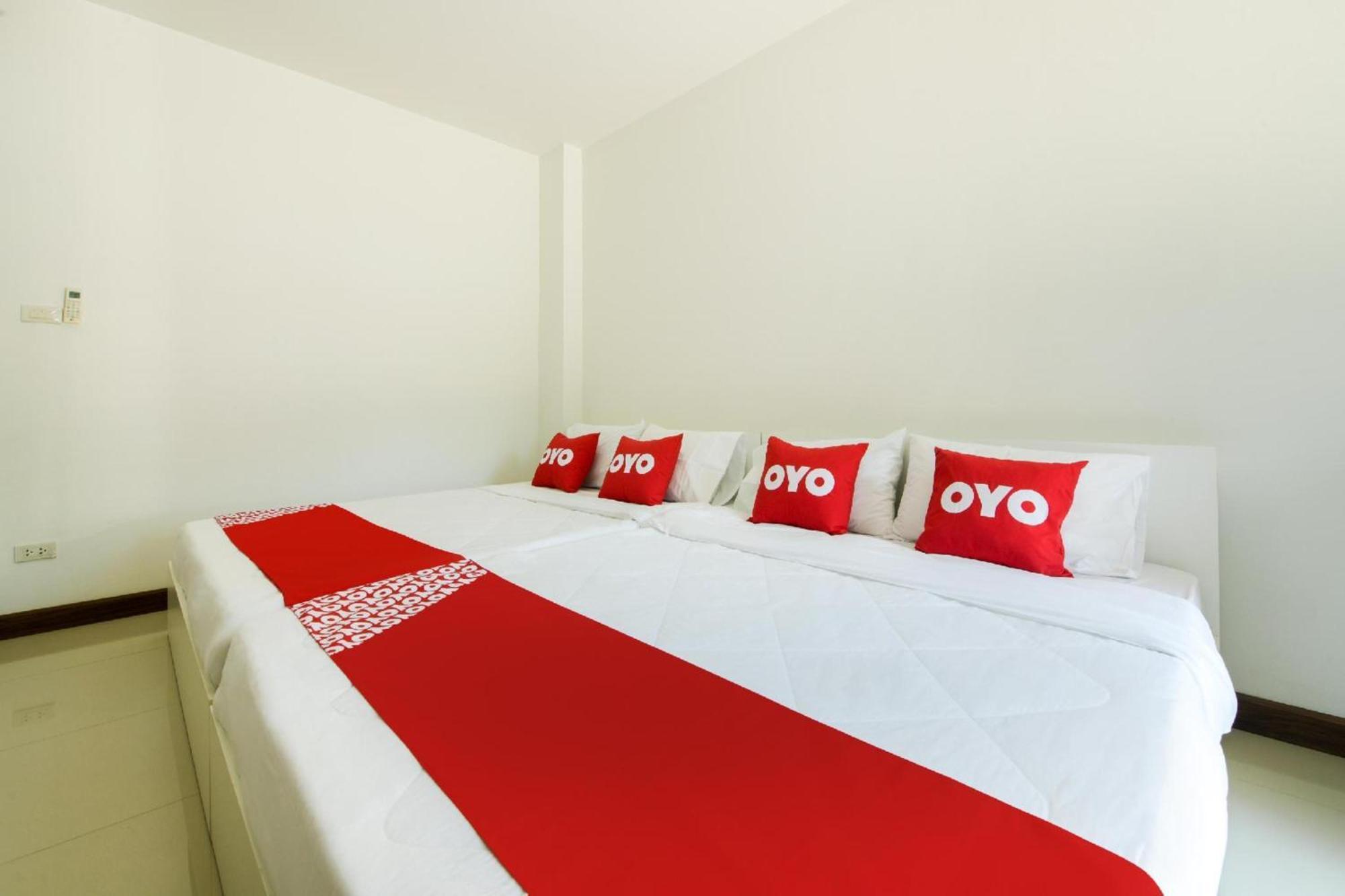 Oyo 350 Mae Saeng Place Si Racha Bagian luar foto